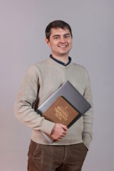 dr. Radel Gimaev